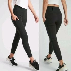 Athleta Trekkie Hybrid Crop Tight Black Size 8